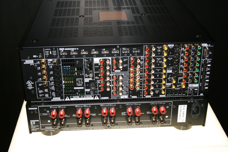 Illustration for article titled Pioneer Elite SC-09TX Amp and Receiver Kicks Audio Arse